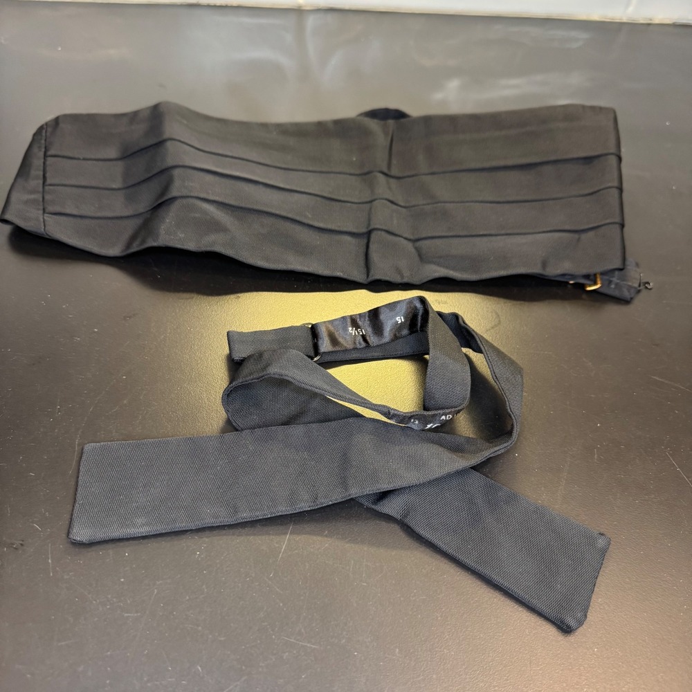 Wembley Cummerbund Bow Tie Set Mens Adjustable Black Pleated Formal Tuxedo Set